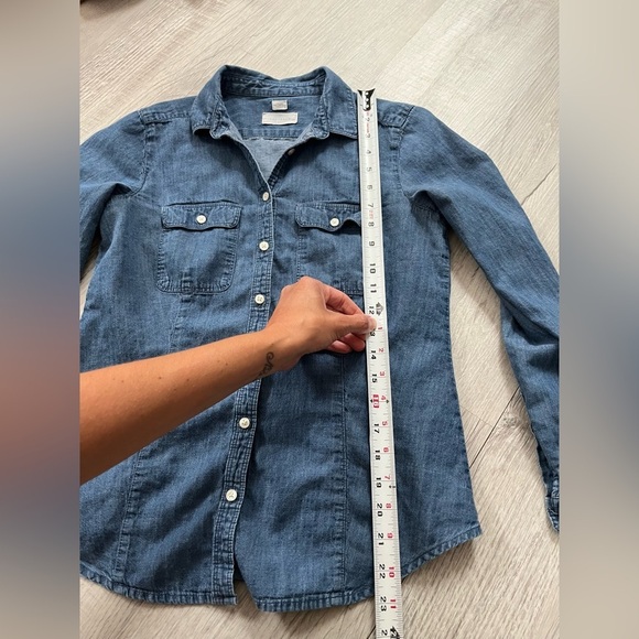Loft the Softened Denim Classic Button-down Shirt XS - Picture 4 of 8